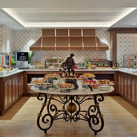 H10 Corregidor Boutique Szálloda 3*