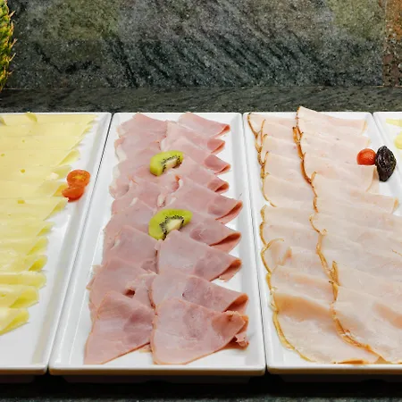 H10 Corregidor Boutique Hotel