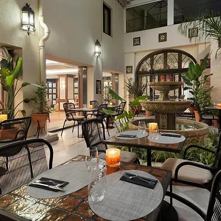 H10 Corregidor Boutique