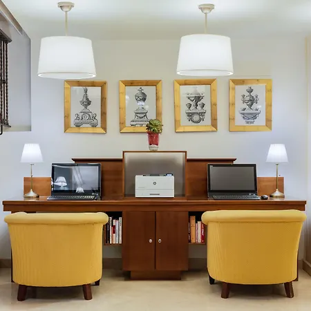 H10 Corregidor Boutique Hotel 3*